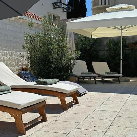 Villa Tm With Private Heated Pool, Poolhouse & Private Garage 밀나 외부 사진